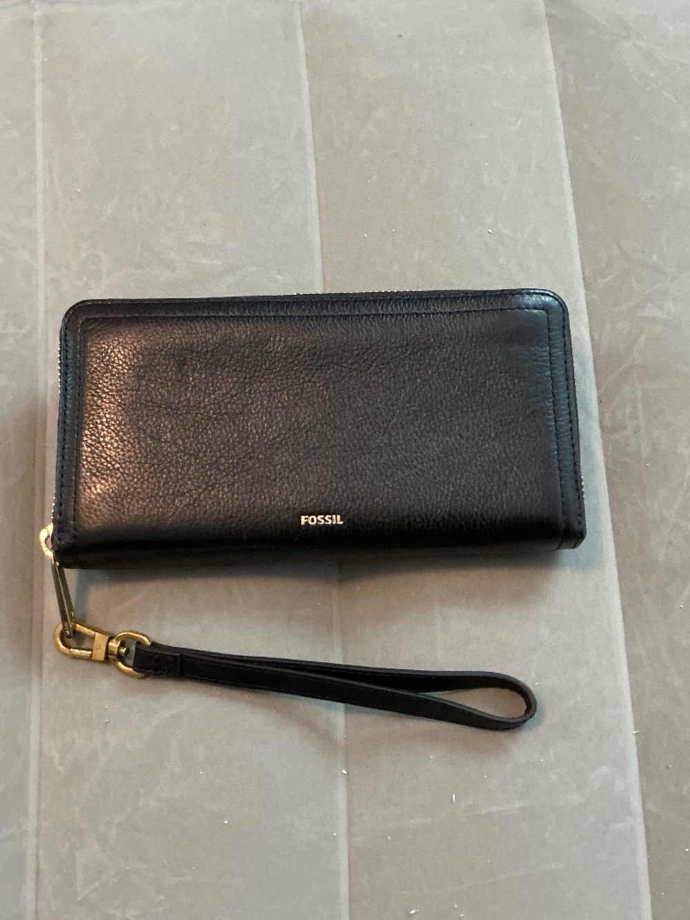 Fossil Logan Zip Around Clutch Wallet, Nebula